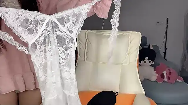 Akong11 online show from 02.08.26