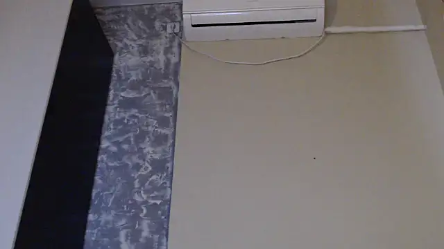 Snapshot of AdeleInfinity chatting on 11.18.25 AdeleInfinity online show from 11.18.25