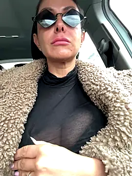 ainaht online show from 11.18.25