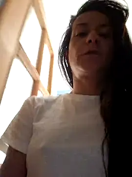 Lauraxxsteen online show from 09.27.25