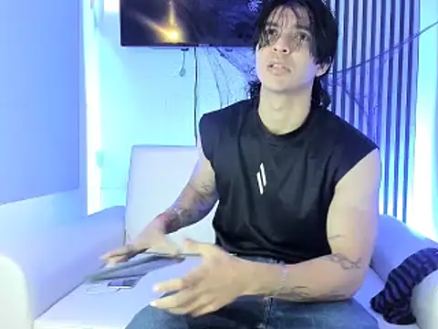 toji luxxer online show from 10.27.25