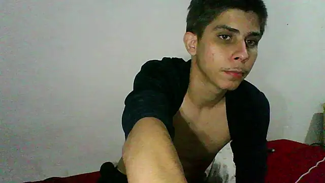 Snapshot of KingLamed chatting on 09.25.25 KingLamed online show from 09.25.25