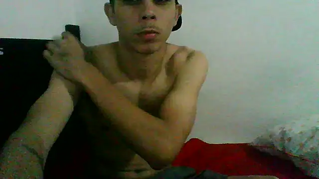 Snapshot of KingLamed chatting on 10.04.25 KingLamed online show from 10.04.25