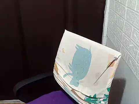 SexyCathy03 online show from 10.29.25