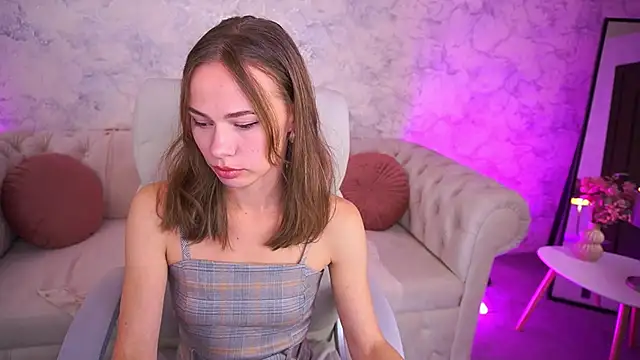 ShyySiren online show from 09.26.25