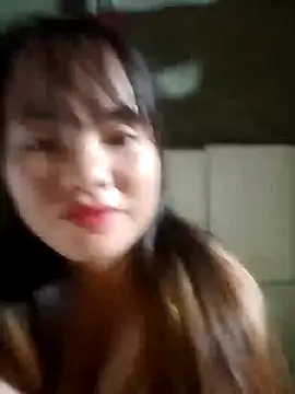 Snapshot of emilyzz chatting on 09.18.25 emilyzz online show from 09.18.25