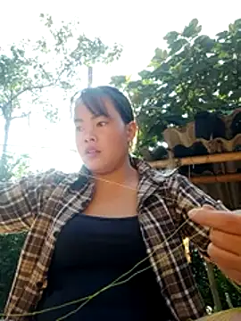 Snapshot of emilyzz chatting on 11.22.25 emilyzz online show from 11.22.25