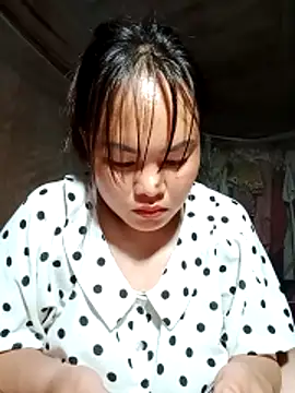 emilyzz online show from 04.07.26