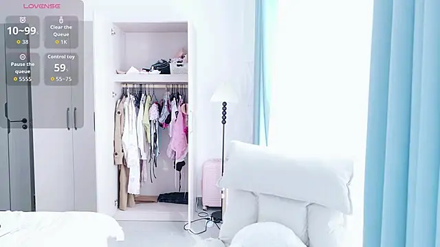 schoolgirl-nurse online show from 11.14.25