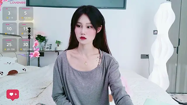 schoolgirl-nurse online show from 04.22.26