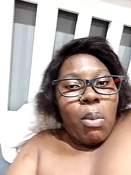 Darkchokola33 online show from 09.23.25