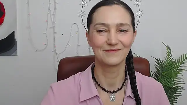 Snapshot of TayaFinch chatting on 05.09.26 TayaFinch online show from 05.09.26
