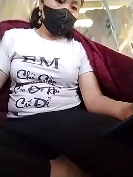 Snapshot of Emmyly_123 chatting on 01.13.26 Emmyly 123 online show from 01.13.26