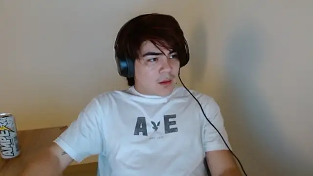 Snapshot of noah_voss chatting on 11.09.25 noah voss online show from 11.09.25