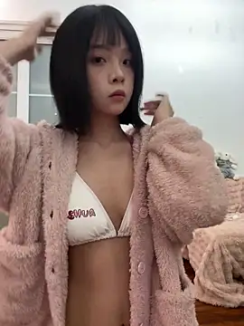 Snapshot of qiqi_x chatting on 02.26.26 qiqi x online show from 02.26.26