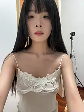 qiqi x online show from 05.05.26