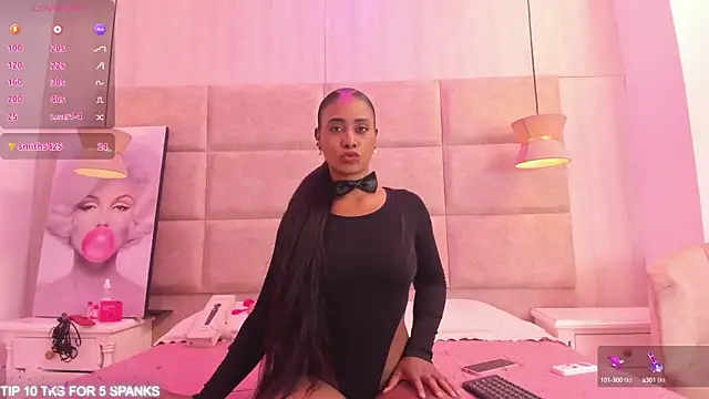 Snapshot of ChantalBlaiir chatting on 10.03.25 ChantalBlaiir online show from 10.03.25