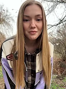 MilaMoone online show from 01.09.26