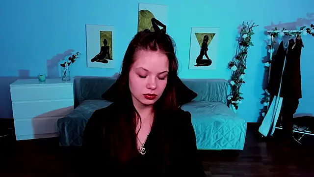 BetsyKiss online show from 03.31.26