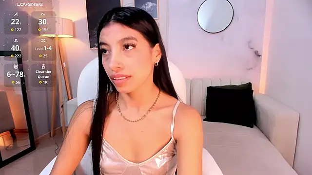 Tiffany Low online show from 03.01.26