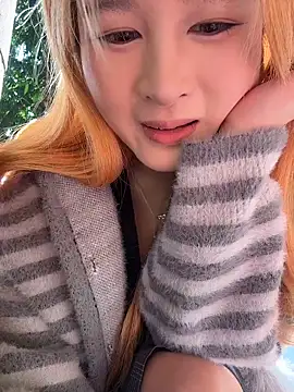 yuki june online show from 11.27.25