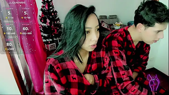 Snapshot of mattebret11 chatting on 11.18.25 mattebret11 online show from 11.18.25