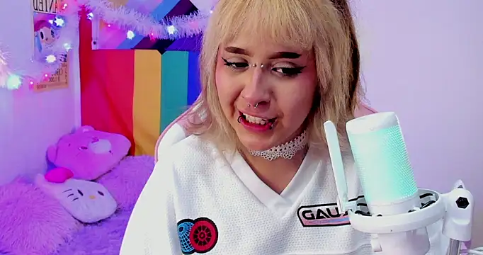 NekoWaifu online show from 01.06.26