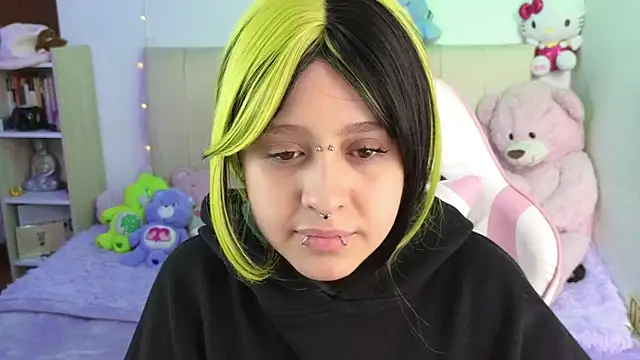 NekoWaifu online show from 06.10.26