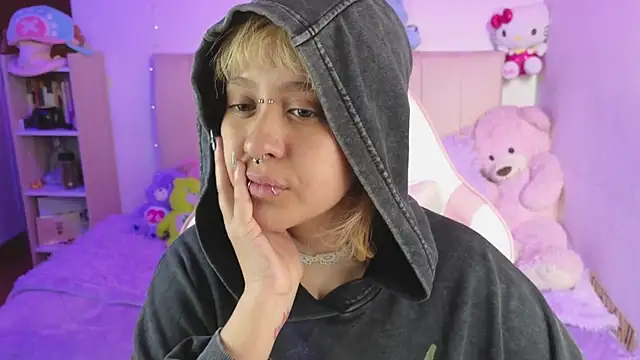 NekoWaifu online show from 06.15.26