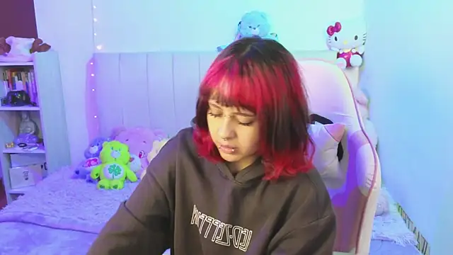 NekoWaifu online show from 06.18.26