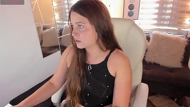 sophiee09  online show from 04.18.26