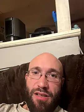 Snapshot of versatilevortex chatting on 09.18.25 versatilevortex online show from 09.18.25