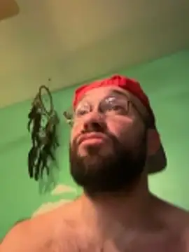 Snapshot of versatilevortex chatting on 10.18.25 versatilevortex online show from 10.18.25