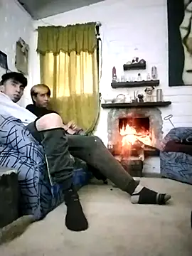 Snapshot of sky-wolves chatting on 10.08.25 sky-wolves online show from 10.08.25