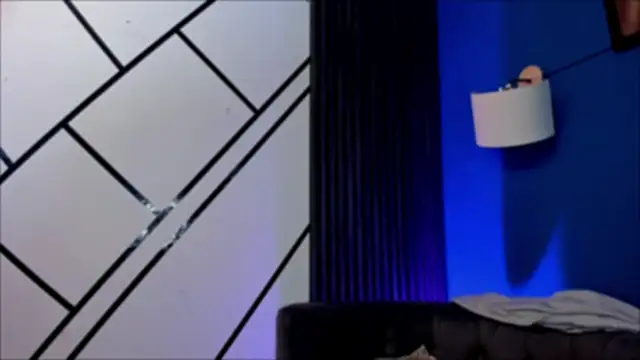 Angel-dragun online show from 10.21.25