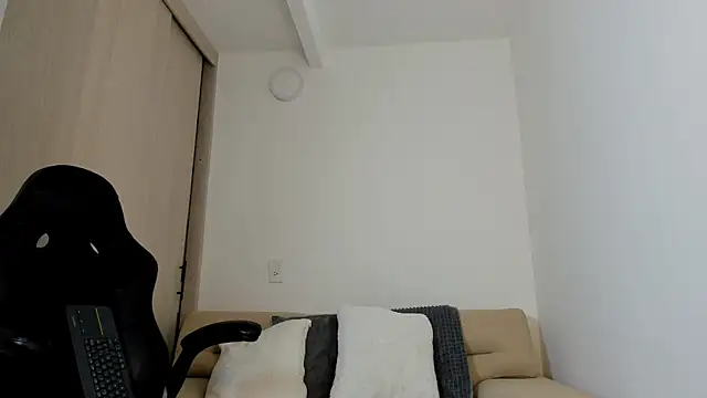 Biscuit oliva online show from 10.30.25