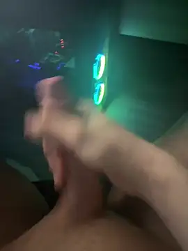 Snapshot of jstntz chatting on 02.08.26 jstntz online show from 02.08.26