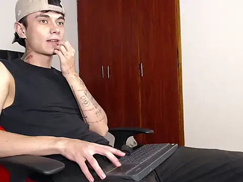 jaico santos online show from 10.21.25