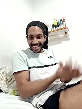 Mikaaa97 online show from 12.21.25