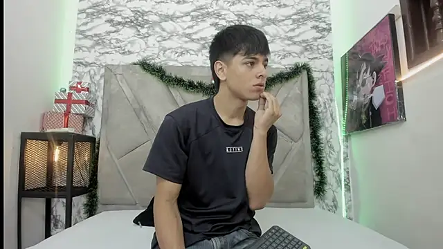 Logan Jhonson online show from 12.14.25