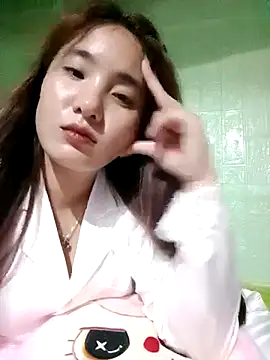 Snapshot of Linksys_nicee chatting on 10.05.25 Linksys nicee online show from 10.05.25