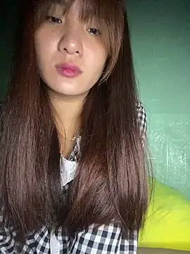 Snapshot of Linksys_nicee chatting on 10.25.25 Linksys nicee online show from 10.25.25