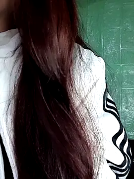 Snapshot of Linksys_nicee chatting on 02.04.26 Linksys nicee online show from 02.04.26