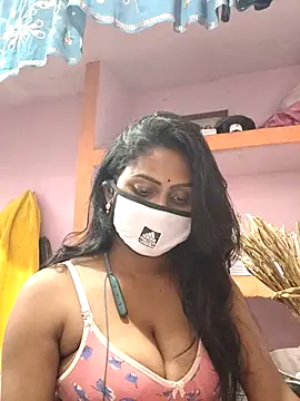 Jasmine Januja online show from 10.28.25
