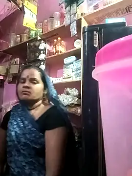 Snapshot of Sh_kiyara chatting on 09.22.25 Sh kiyara online show from 09.22.25