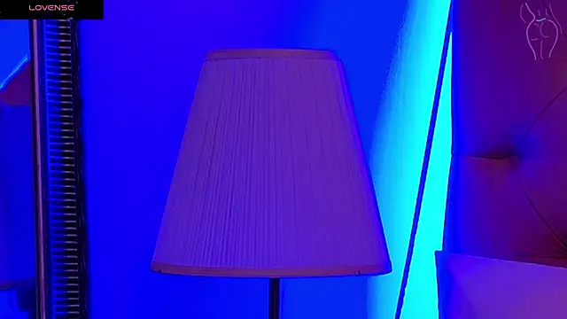 CoraVex online show from 09.23.25