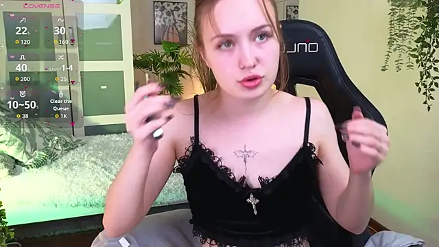 selin selin online show from 10.10.25