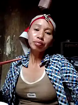 donna-bae online show from 10.28.25