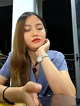 MaiHoang2k online show from 12.02.25