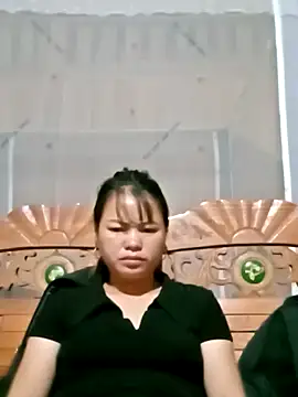 emly-xinh18 online show from 10.01.25